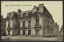 23585. - DECIZE (Nièvre) - Hôtel de Ville.
