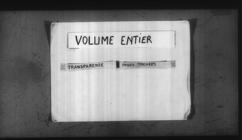 Brèves : registres paroissiaux de la collection communale.