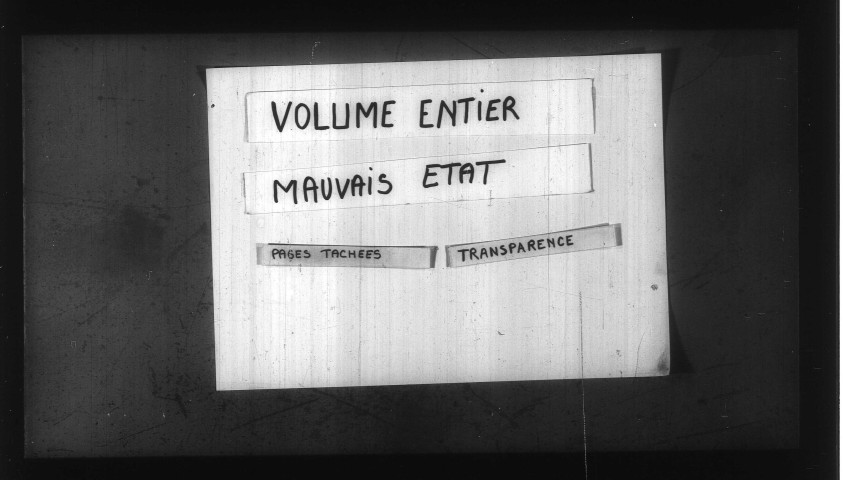 Poil : registres paroissiaux de la collection communale.