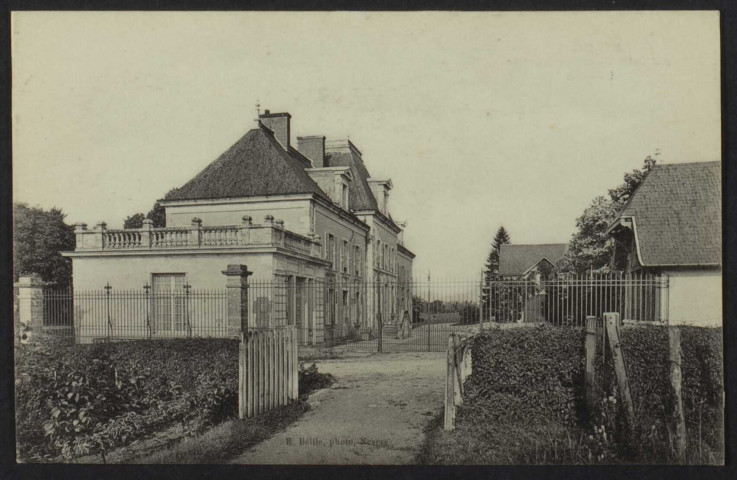 SAINT-PIERRE-LE-MOUTIER (Nièvre) – MARCIGNY