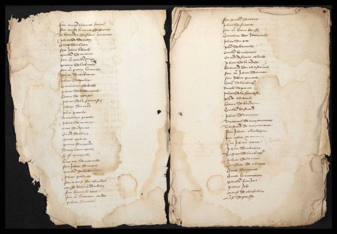 Féodalité. - Inféodations envers le comte de Nevers et Rethel depuis novembre 1436 : extraits des fois et hommages portés au registre des hommages de la Chambre des comptes.