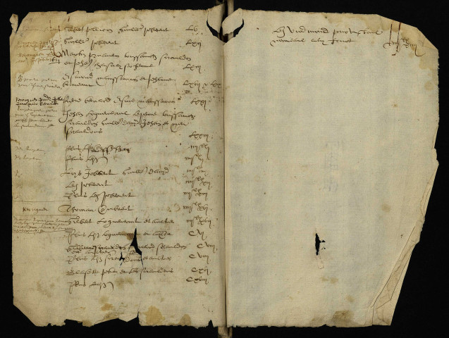 Terrier de la seigneurie de Prye : actes passés devant Loget, notaire royal, avec tables nominatives.