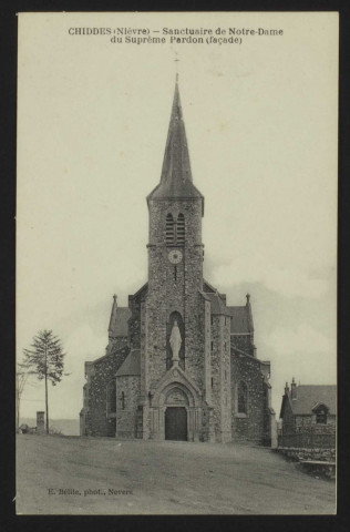 CHIDDES (Nièvre) – Sanctuaire de Notre-Dame du Suprême Pardon (façade).