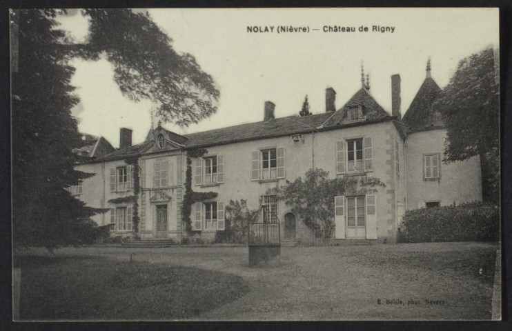 NOLAY (Nièvre) – Château de Rigny