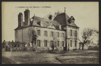 LUCENAY-LES-AIX – (Nièvre) – Le Château