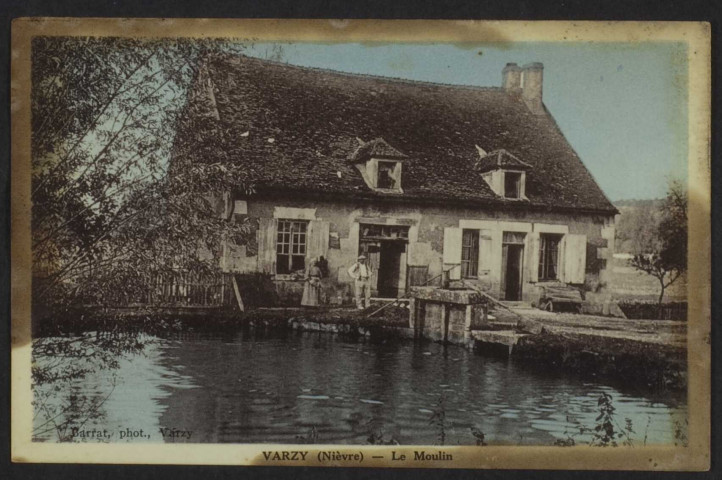 VARZY (Nièvre) – Le Moulin