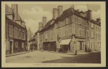 SAINT-PIERRE-LE-MOUTIER (Nièvre) – Rue de la Fontaine