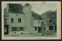 TANNAY (Nièvre) – Place Charles Chaigneau