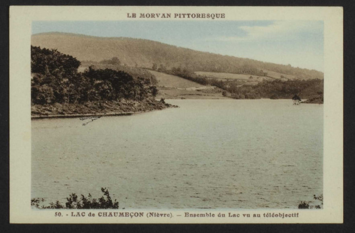 SAINT-MARTIN-DU-PUY (Nièvre) – Lac de CHAUMECON- – Ensemble du Lac vu au téléobjectif