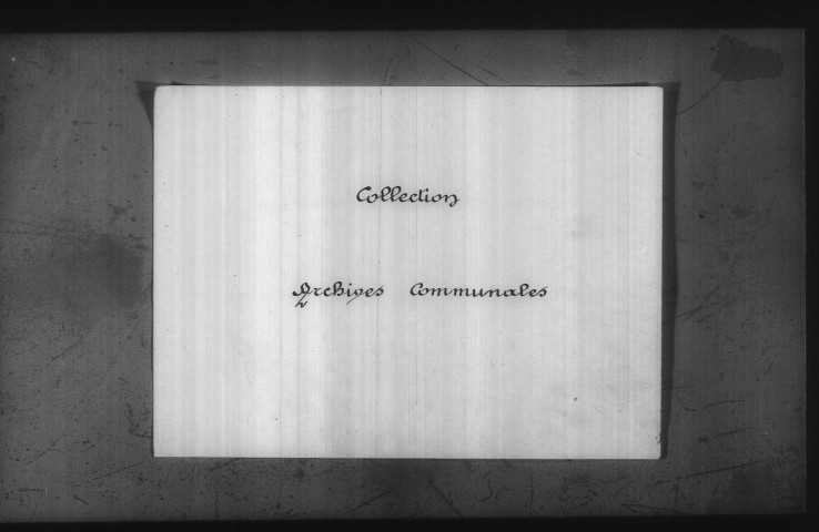 Brèves : registres paroissiaux de la collection communale.