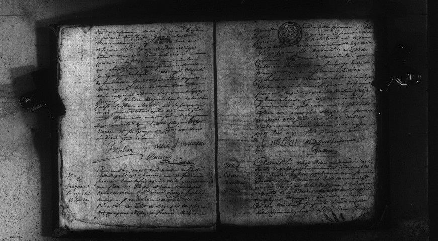 Saint-Amand-en-Puisaye : actes d'état civil.