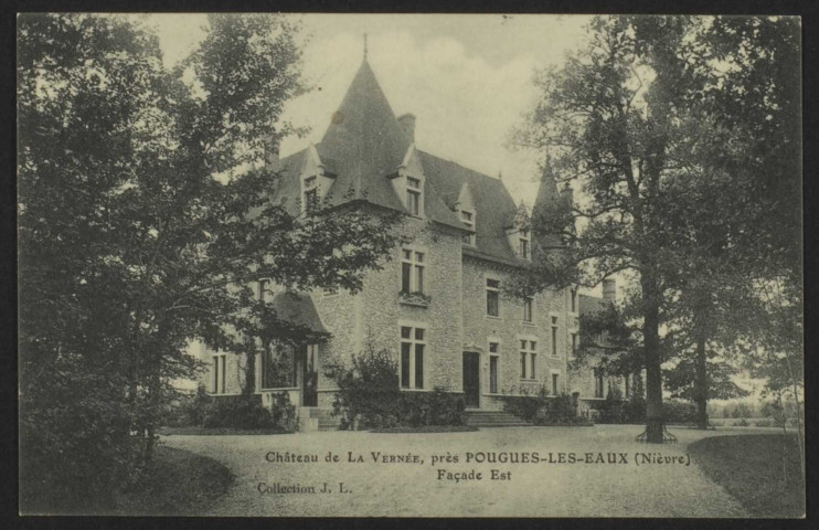 Château de La Vernée, près POUGUES-LES-EAUX (Nièvre) – Façade Est