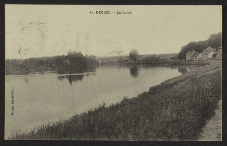 41. DECIZE. – La Loire