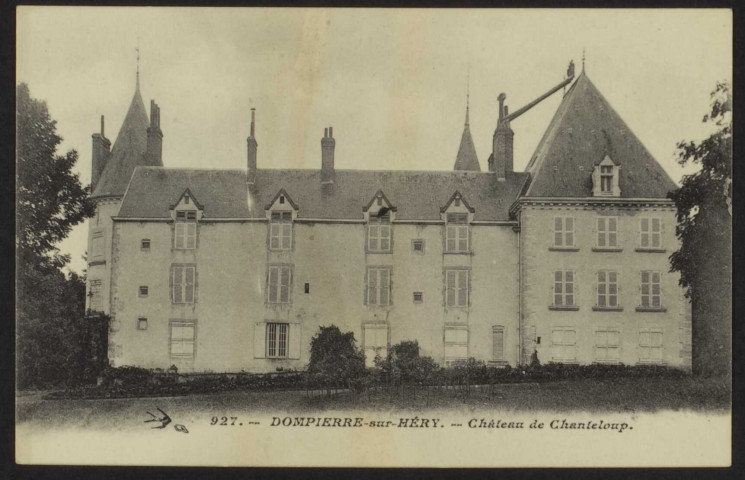 927.- DOMPIERRE-sur-HÉRY. – Château de Chanteloup.