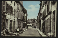 CORBIGNY (Nièvre) – Grande Rue