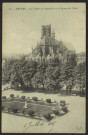 60. - NEVERS. - La Cathédrale Saint-Cyr et le Square du Palais