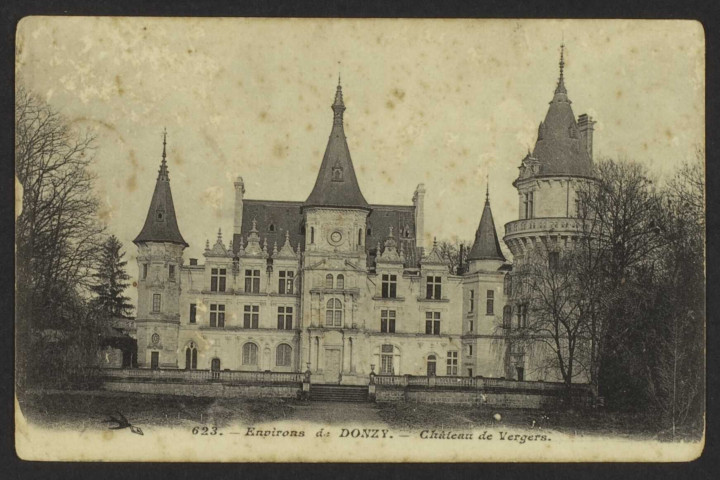 623. - Environs de DONZY. - Château de Vergers.