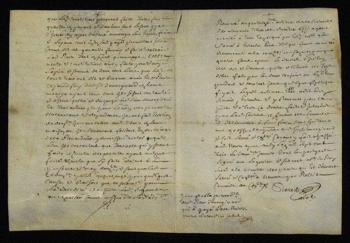 Biens et droits. - Rente personnelle, vente par Raboin chirurgien de Nevers à Millin sieur de Montgirard (commune de Montsauche-les-Settons) officier du cabinet du roi : copie du contrat de constitution du 3 janvier 1703.