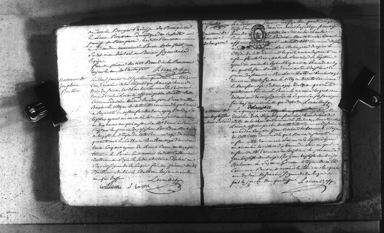 Saint-Amand-en-Puisaye : actes d'état civil.